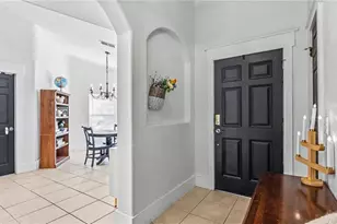 815 Windsor Estates Dr, Davenport, FL 33837 - Photo 4