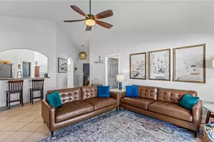 815 Windsor Estates Dr, Davenport, FL 33837 - Photo 8