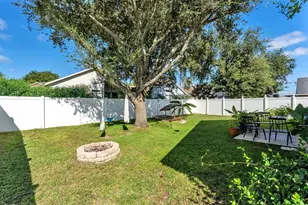 815 Windsor Estates Dr, Davenport, FL 33837 - Photo 26