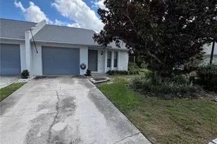 5704 Granite Ln, Lakeland, FL 33809 - Photo 2