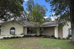 3916 Crews Lake Dr, Lakeland, FL 33813 - Photo 1