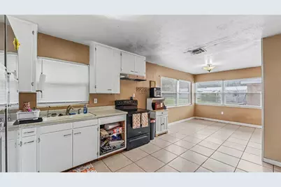 950 E Lake Drive, Bartow, FL 33830 - Photo 10