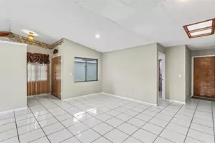 842 Rockingham Rd, Lakeland, FL 33809 - Photo 8