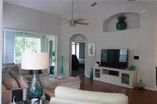 510 Grasslands Village Cir, Lakeland, FL 33803 - Photo 6