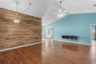 1793 Grey Fox Dr, Lakeland, FL 33810 - Photo 2