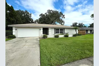 123 Elm Square S, Lakeland, FL 33813 - Photo 2