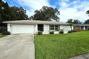 123 Elm Square S, Lakeland, FL 33813 - Photo 2