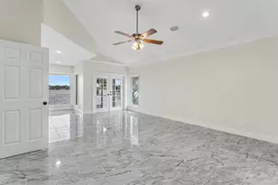 5934 Pier Pl Dr, Lakeland, FL 33813 - Photo 46