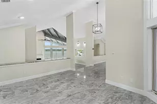 5934 Pier Pl Dr, Lakeland, FL 33813 - Photo 10