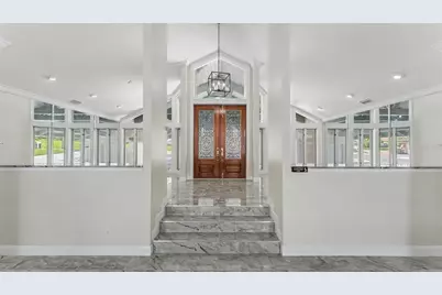 5934 Pier Place Drive, Lakeland, FL 33813 - Photo 4