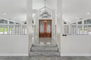 5934 Pier Pl Dr, Lakeland, FL 33813 - Photo 4