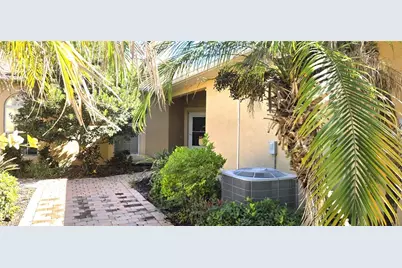 1631 Linz Court, Winter Haven, FL 33884 - Photo 4