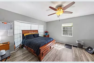 7145 Wrenwood Circle, Tampa, FL 33617 - Photo 14