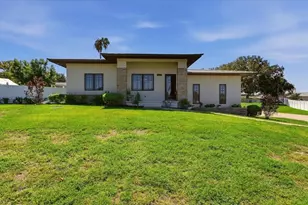 3239 Summerland Hills Ct, Lakeland, FL 33812 - Photo 2
