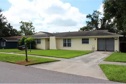 6123 Christina Drive E, Lakeland, FL 33813 - Photo 2