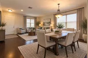 2425 Winnipeg Dr, Lakeland, FL 33805 - Photo 4