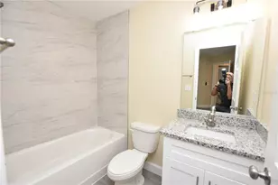 1111 Mercury Dr E, Lakeland, FL 33810 - Photo 22