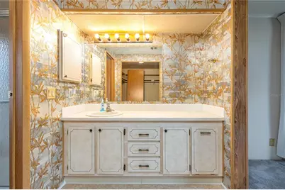 528 Skyline Drive W, Lakeland, FL 33801 - Photo 14