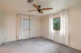 528 Skyline Dr W, Lakeland, FL 33801 - Photo 12