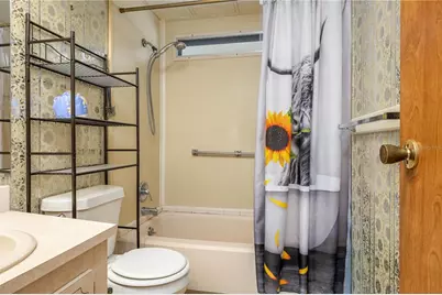 528 Skyline Drive W, Lakeland, FL 33801 - Photo 18