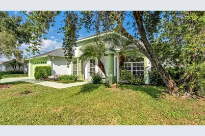 7434 Beaumont Drive, Lakeland, FL 33810 - Photo 2