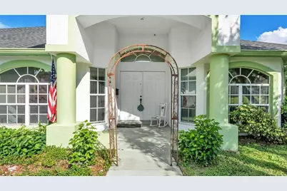 7434 Beaumont Drive, Lakeland, FL 33810 - Photo 4