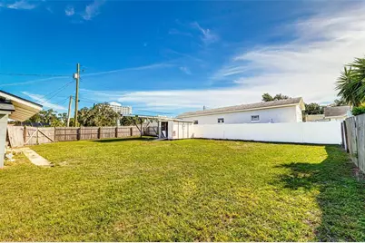 215 S Lake Howard Drive, Winter Haven, FL 33880 - Photo 28