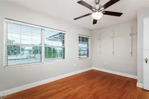 215 S Lake Howard Dr, Winter Haven, FL 33880 - Photo 22