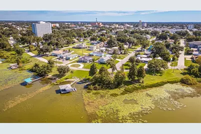 215 S Lake Howard Drive, Winter Haven, FL 33880 - Photo 50