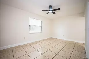 7039 Sheffield Dr, Lakeland, FL 33810 - Photo 12