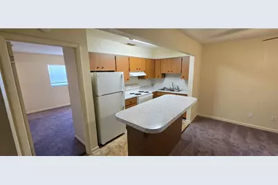 131 Avenue B NE, Winter Haven, FL 33881 - Photo 4