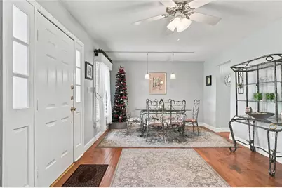 5850 Cypress Gardens Boulevard #303, Winter Haven, FL 33884 - Photo 8