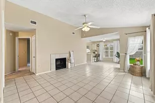 1432 Marigold Dr, Lakeland, FL 33811 - Photo 10