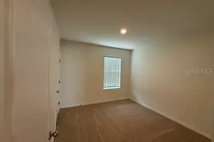 2651 Grandbury Grove Rd, Lakeland, FL 33811 - Photo 34