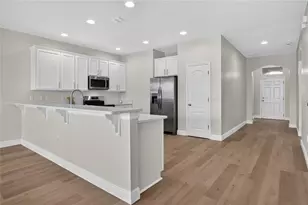 2468 Ladoga Dr, Lakeland, FL 33805 - Photo 16