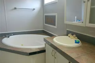 10942 Sportsman Trail, Lakeland, FL 33809 - Photo 16