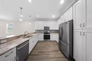 3725 57th Ave N, Saint Petersburg, FL 33714 - Photo 20