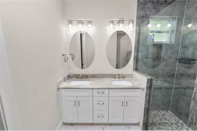 3725 57th Avenue N, Saint Petersburg, FL 33714 - Photo 26