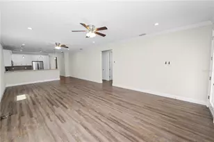 3725 57th Ave N, Saint Petersburg, FL 33714 - Photo 6