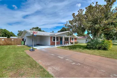 645 Avenue M SE, Winter Haven, FL 33880 - Photo 2