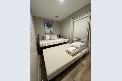 258 3rd Street NW, Ruskin, FL 33570 - Photo 26