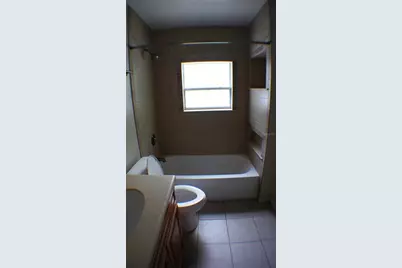 902 E Lime Street, Lakeland, FL 33801 - Photo 8