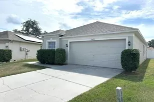 4403 Country Hills Blvd, Plant City, FL 33563 - Photo 1