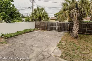 2827 29th Ave N, Saint Petersburg, FL 33713 - Photo 6
