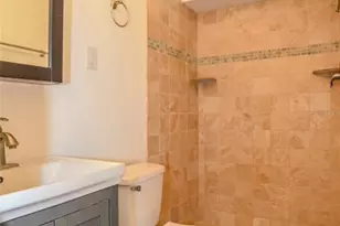 2827 29th Ave N, Saint Petersburg, FL 33713 - Photo 10