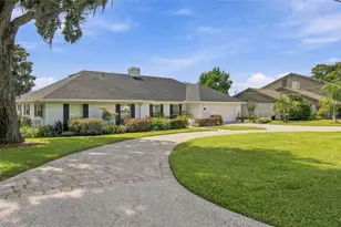 1921 Manor Cir SE, Winter Haven, FL 33880 - Photo 18