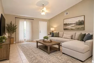 202 Marble Ln, Lakeland, FL 33809 - Photo 4