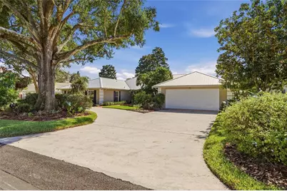 11 Lake Link Drive SE, Winter Haven, FL 33884 - Photo 4
