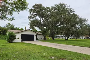 410 Hunter St, Port Charlotte, FL 33980 - Photo 2