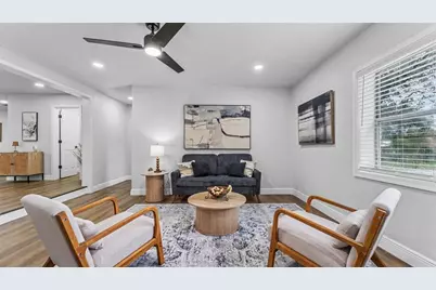 211 W Valencia Street, Lakeland, FL 33805 - Photo 12